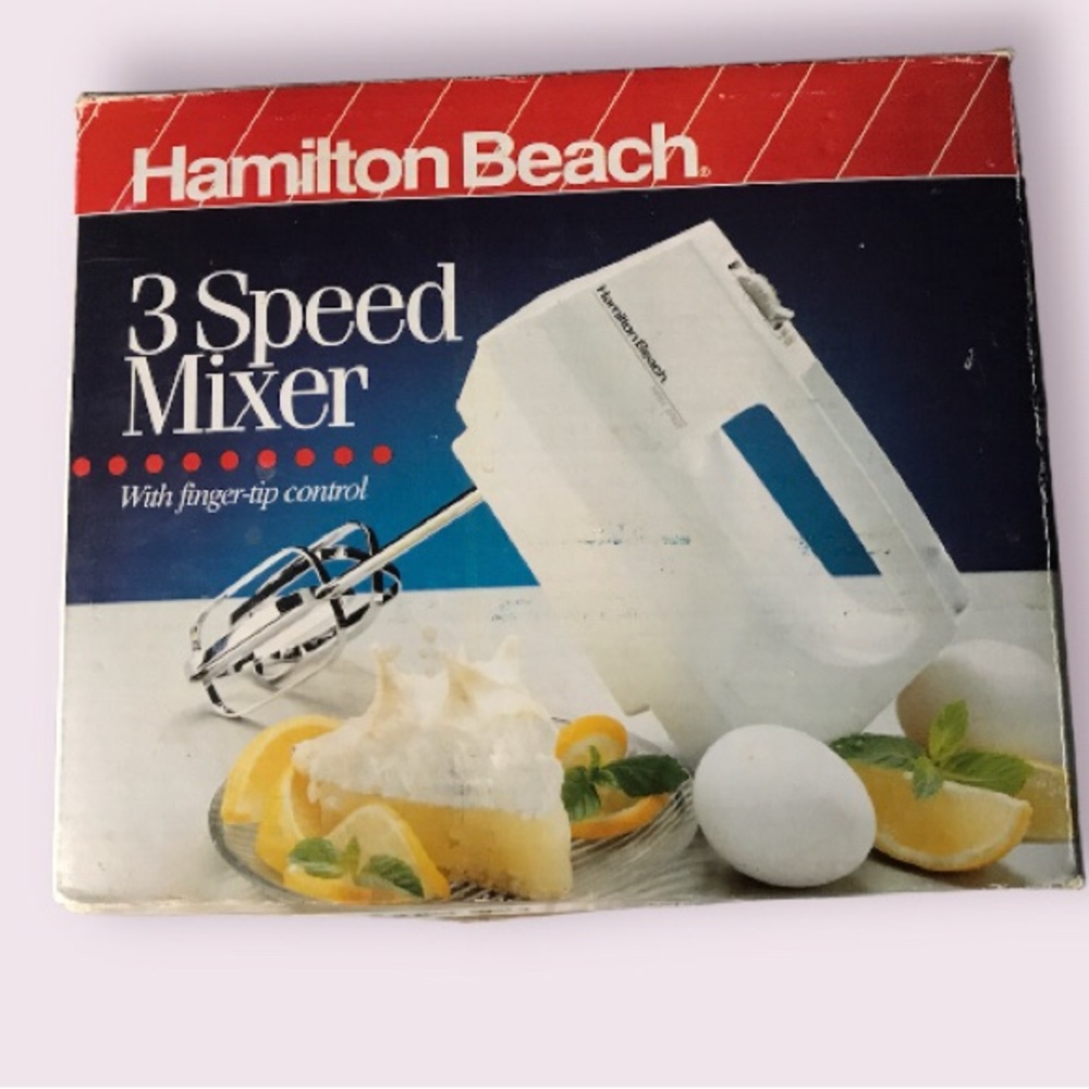 Vintage Hamilton Beach 3 Speed Mixer 230 with Finger Whip Control / New
